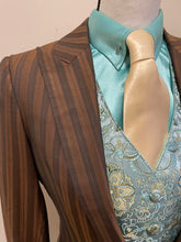 Load image into Gallery viewer, Deregnaucourt Ladies Suit
